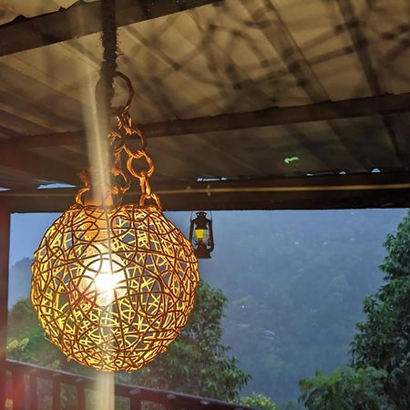 Hilltop Wood Lodge Ella Ngoại thất bức ảnh