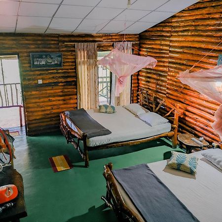 Hilltop Wood Lodge Ella Ngoại thất bức ảnh