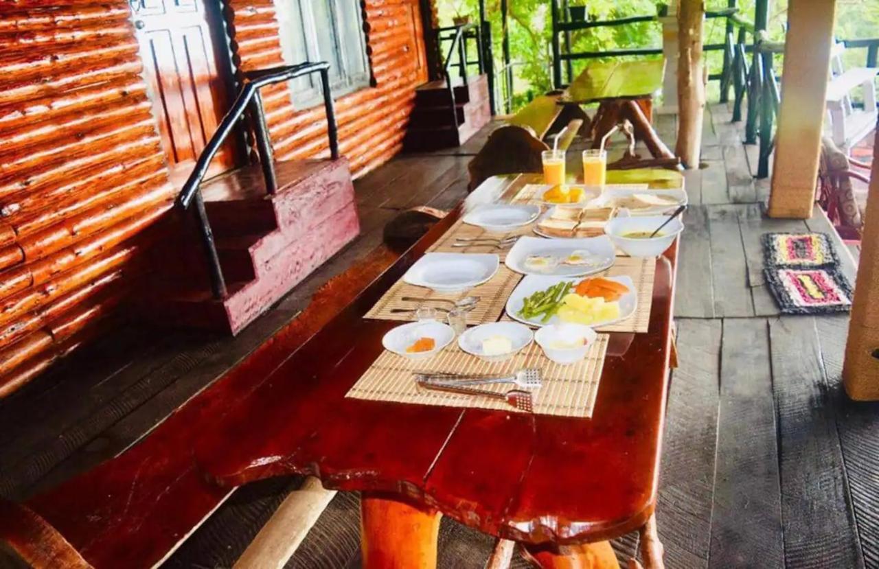 Hilltop Wood Lodge Ella Ngoại thất bức ảnh