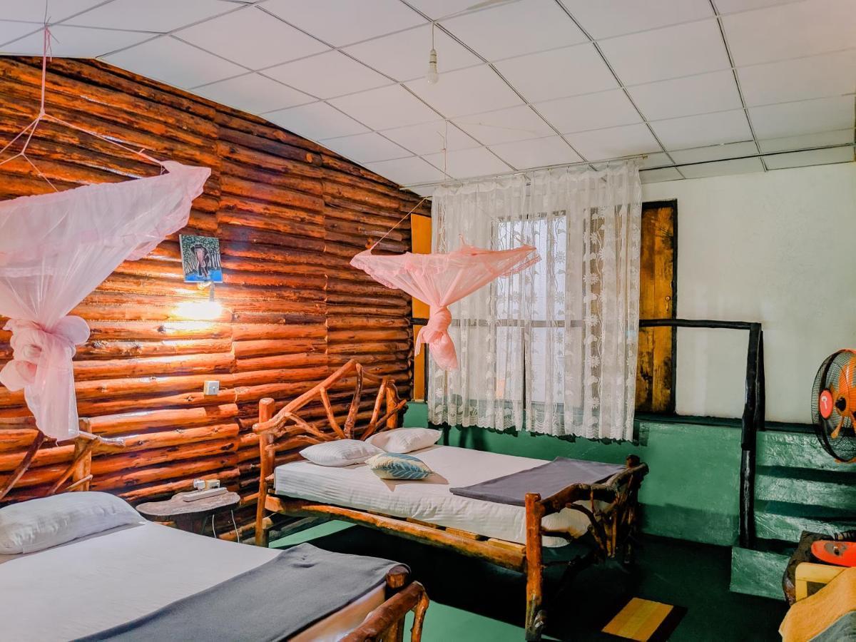 Hilltop Wood Lodge Ella Ngoại thất bức ảnh